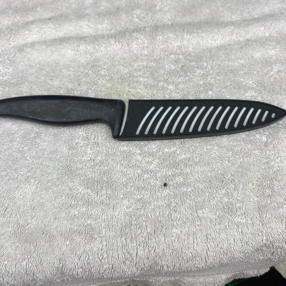 Farberware Ceramic Chef Knife White Blade Black Handle with Protective Sheath